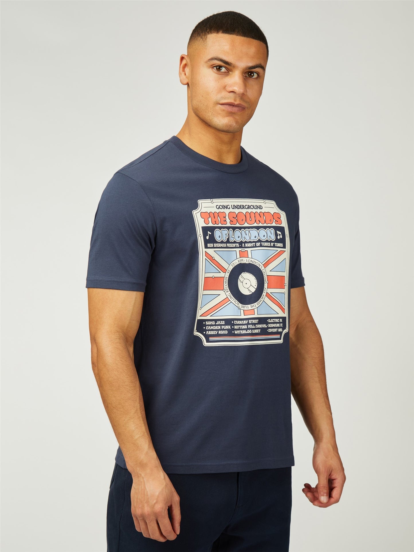 Ben Sherman Men's 0078246 SS Sounds of London Print T-Shirt Mood Indigo Blue